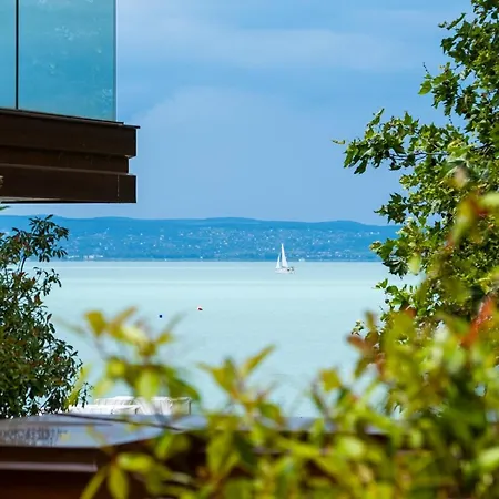 Hotel Mala Garden Design Siofok