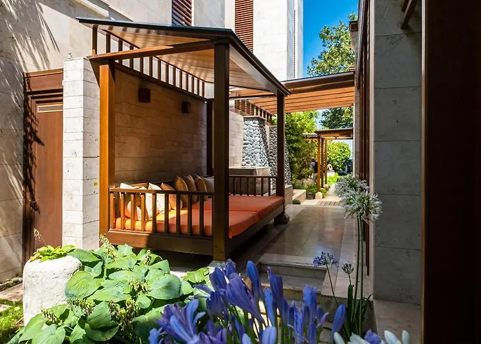 Mala Garden Design Hotel 4*