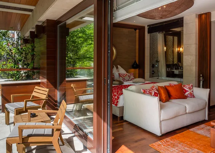 マラ ガーデン デザイン ホテル 4*